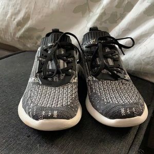 8.5 Breathable Cloth Black Aldo Sneakers